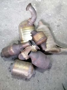 Otkup auto katalizatora i dpf filtera Slika 1