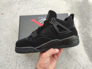 Nike Air Jordan 4 Black Cat Slika 3 Nike Air Jordan 4 Black Cat Slika 3