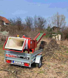 IZNAJMLjUJEM drobilicu malčer Slika 6 IZNAJMLjUJEM drobilicu malčer Slika 6