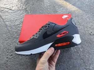Nike patike Air Max 90 Dark Grey Slika 3 Nike patike Air Max 90 Dark Grey Slika 3