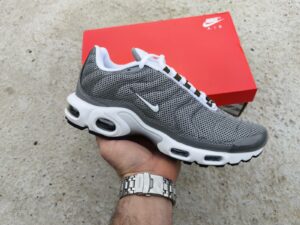 Nike patike Air Max Plus TN Flat Pewter Slika 1 Nike patike Air Max Plus TN Flat Pewter Slika 1