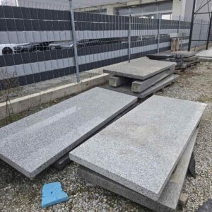 Prodajem granitne i mermerne  ploce 20 m3 Slika 2