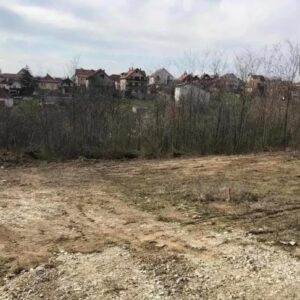 Prodajem plac 8.13 ari Slika 10