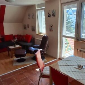 Prostran duplex na Divčibarama 70m2 Slika 3 Prostran duplex na Divčibarama 70m2 Slika 3