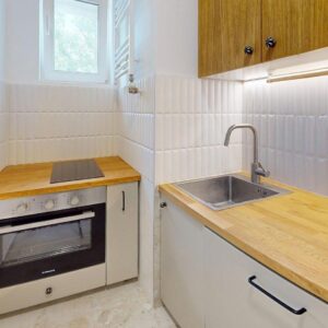 Renoviran trosoban stan na Keju-Novi Sad Slika 3 Renoviran trosoban stan na Keju-Novi Sad Slika 3