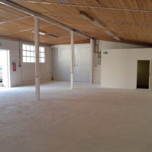 Izdajem magacin u Rakovici od 140m2 Slika 3 Izdajem magacin u Rakovici od 140m2 Slika 3
