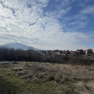 Prodajem plac 8.13 ari Slika 3