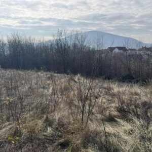 Prodajem plac 8.13 ari Slika 8