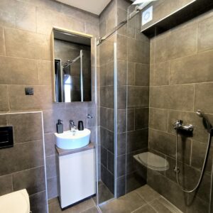 Prodajem apartman na Divcibarama Slika 8