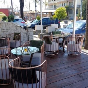 Potrebne radnice, Caffe Enigma Slika 10