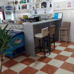 Potrebne radnice, Caffe Enigma Slika 2
