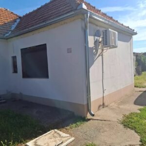 Kuća na prodaju u Farkaždinu-Zrenjanin Slika 4