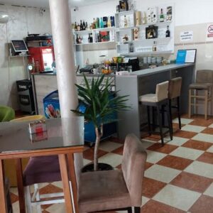 Potrebne radnice, Caffe Enigma Slika 3