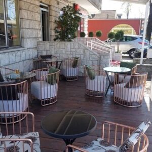 Potrebne radnice, Caffe Enigma Slika 9