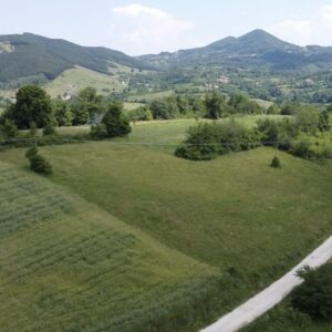 Plac na Divcibarama-selo Rosici Slika 4