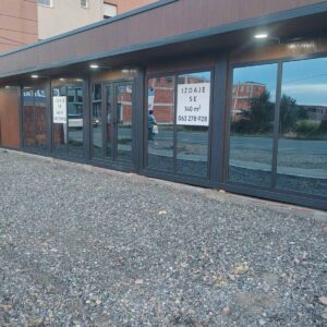 Izdaje se ekskluzivan objekat od 140m2 na top lokaciji Slika 2