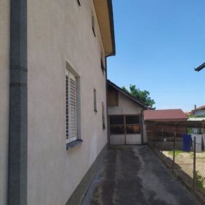 Kuca u Surdulici,180m2,6ari placa Slika 11