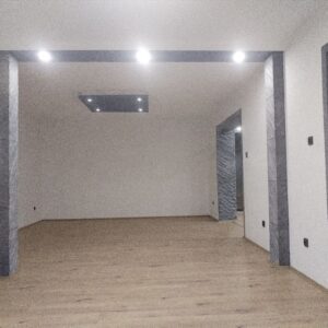 Sremcica,centar ul.Beogradska lokal 55m2(+11m2) Slika 8