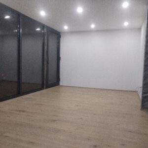 Sremcica,centar ul.Beogradska lokal 55m2(+11m2) Slika 11