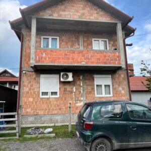 Prodajem kucu u Batajnici Slika 3 Prodajem kucu u Batajnici Slika 3
