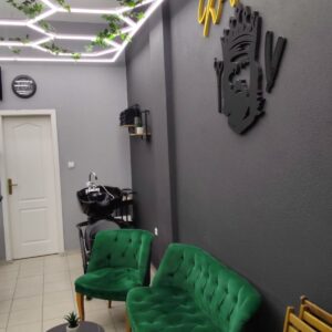 Izdajem frizerski salon u Novom Sadu na Novoj Detelinari Slika 4 Izdajem frizerski salon u Novom Sadu na Novoj Detelinari Slika 4