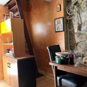 Prodajem vikendicu na Iriskom vencu Slika 4 Prodajem vikendicu na Iriskom vencu Slika 4