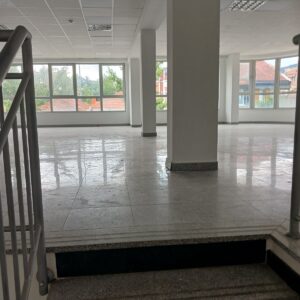 Izdaje se lokal u centru Arandjelovca Slika 5 Izdaje se lokal u centru Arandjelovca Slika 5