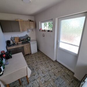 Vikendica Fruska Gora-Vizic 62m2,8.5ari placa Slika 6