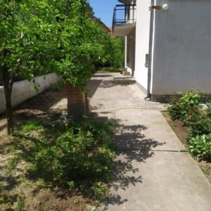 Kuca u Surdulici,180m2,6ari placa Slika 7