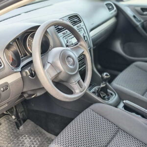 Na prodaju Volkswagen Golf 6  1.6 TDI, 2011. godište  ( Slika 10