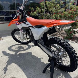 2025 KTM Dirt Bike Scooter Slika 3 2025 KTM Dirt Bike Scooter Slika 3