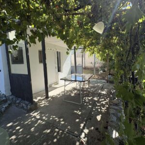 Vikend kuća 55m2,uknjižena,na 10ari placa Slika 3 Vikend kuća 55m2,uknjižena,na 10ari placa Slika 3