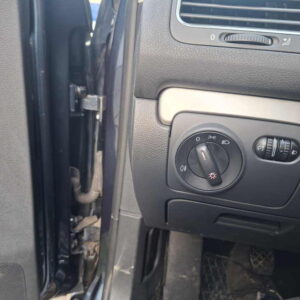 Volkswagen Golf 6 1.4 2009 godište Slika 9 Volkswagen Golf 6 1.4 2009 godište Slika 9