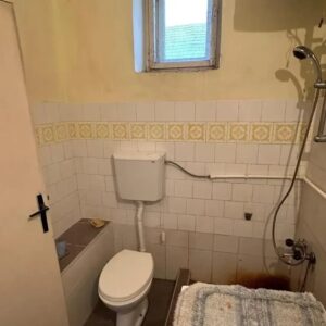 Na prodaju kuca 320m2 u selu Torak Slika 9 Na prodaju kuca 320m2 u selu Torak Slika 9