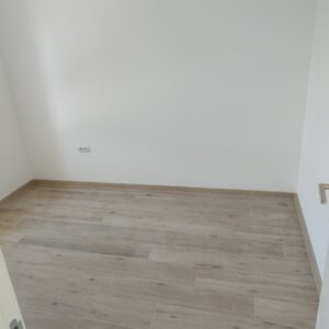 Prodajem LUX duplex stan na Klisi Slika 10