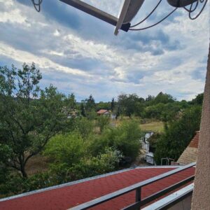 Na prodaju vikend kuca na Banstolu Slika 2 Na prodaju vikend kuca na Banstolu Slika 2