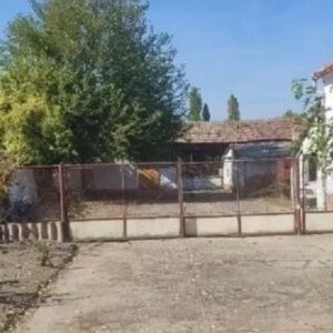 Na prodaju kuca 320m2 u selu Torak Slika 2 Na prodaju kuca 320m2 u selu Torak Slika 2